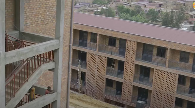 Kigali: Imiryango isaga 1300 yari ituye mu kajagari igiye gutuzwa mu ...